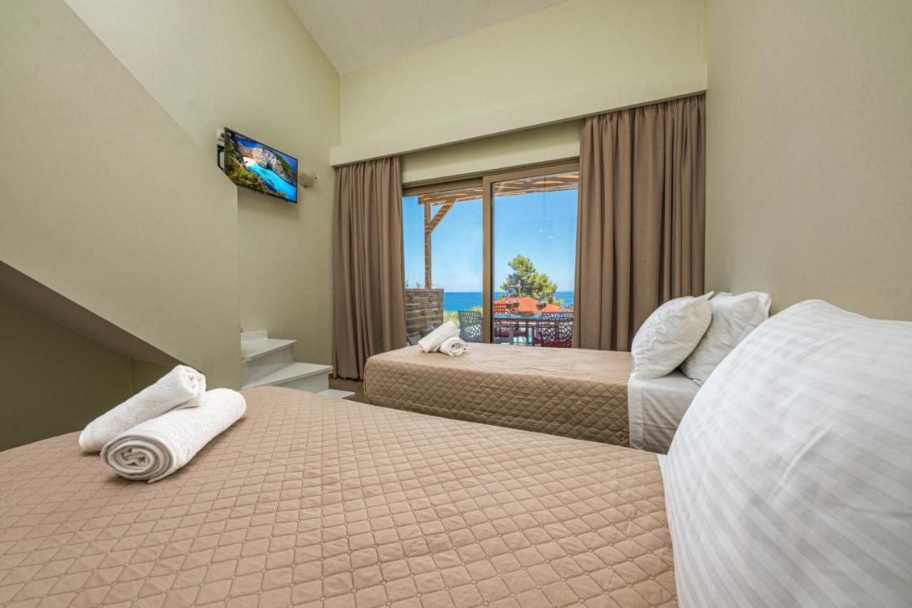 Kozanos Suites With Private Pool アモウディ エクステリア 写真